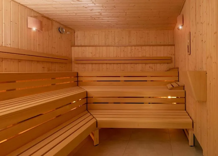 Ostseeallee Ostseeallee 5-40 4*